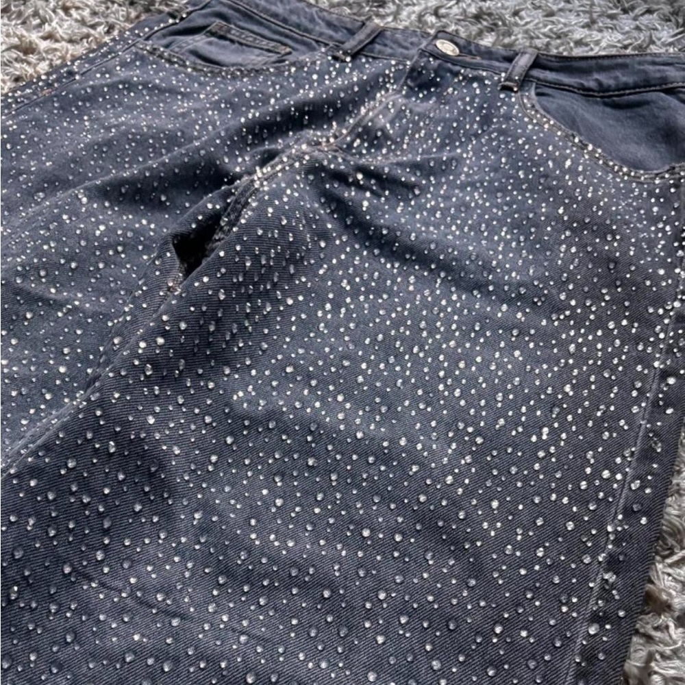 Rhinestone Zara jeans - Picture 2 of 9